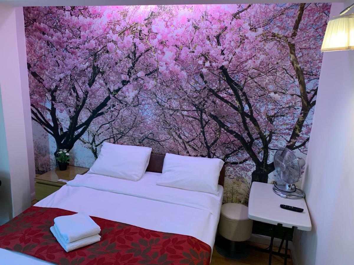 Barking Hotel Dış mekan fotoğraf