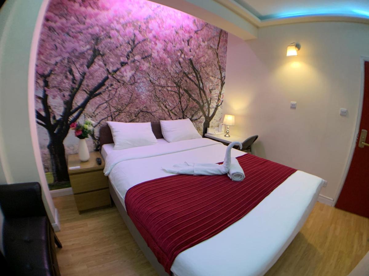 Barking Hotel Dış mekan fotoğraf